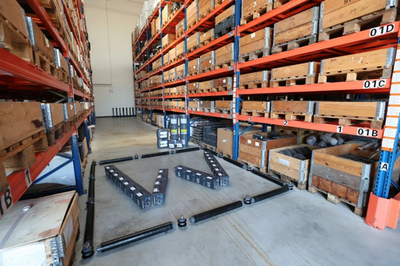 客戶黃金周開幕 尊享產(chǎn)品技術盛宴 倉儲設備